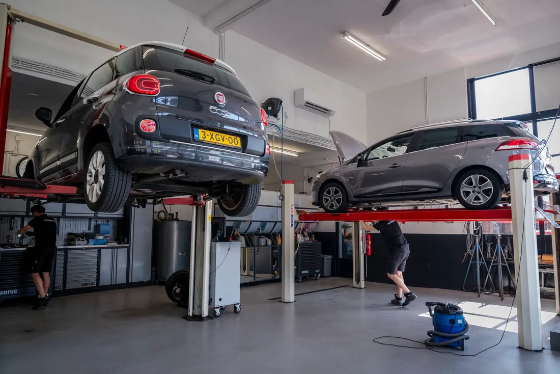 AUTO ROMVIEL IN BEELD — foto 10